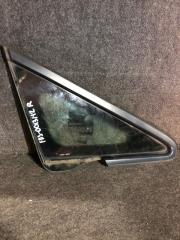 Стекло собачника правое HONDA Civic 2006