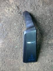 Клык бампера задний правый Toyota Prius Alpha ZVW41W 76891-47030 контрактная