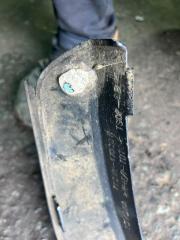 Клык бампера задний правый Prius Alpha ZVW41W