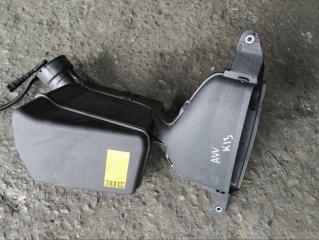 Воздухозаборник Toyota Camry 2012