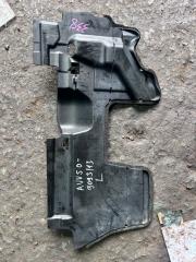 Накладка на рамку радиатора левая Toyota Camry 2012