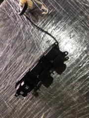 Блок управления стеклоподъемниками передний правый Toyota Camry 2006