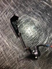 Датчик положения кузова передний SUZUKI ESCUDO 2010 контрактная Датчик положения кузова передний SUZUKI ESCUDO 2010