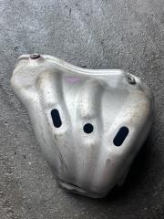 Кожух выпускного коллектора Toyota Camry 2010