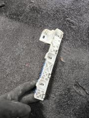 Крепление бампера переднее левое MITSUBISHI GALANT FORTIS 2008