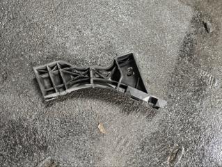 Запчасть крепление бампера переднее левое MAZDA AXELA 2007