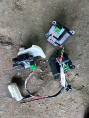 Сервопривод заслонок печки SUZUKI ESCUDO 2013 контрактная Сервопривод заслонок печки SUZUKI ESCUDO 2013