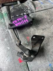 Датчик положения кузова передний SUZUKI ESCUDO 2005 контрактная Датчик положения кузова передний SUZUKI ESCUDO 2005