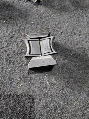 Фото запчасти подстаканник Toyota Camry 2006 контрактная запчасть Запчасть подстаканник Toyota Camry 2006