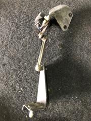 Датчик положения кузова передний SUZUKI ESCUDO 2010 контрактная Датчик положения кузова передний SUZUKI ESCUDO 2010