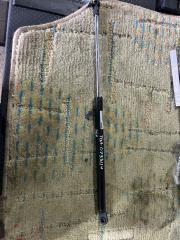 Амортизатор багажника SUZUKI ESCUDO 2010