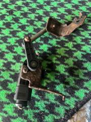 Датчик положения кузова NISSAN X-TRAIL 2007 контрактная Датчик положения кузова NISSAN X-TRAIL 2007