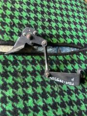 Датчик положения кузова передний SUZUKI ESCUDO 2008 контрактная Датчик положения кузова передний SUZUKI ESCUDO 2008