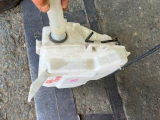 Бачок омывателя MITSUBISHI outlander 2013