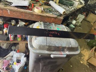 Молдинг крыши правый MITSUBISHI outlander 2006