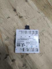 Фото запчасти блок управления дверьми передний левый Mercedes-Benz c-Class 2014 контрактная запчасть Запчасть блок управления дверьми передний левый Mercedes-Benz c-Class 2014