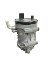 Компрессор кондиционера Toyota Prius 2016