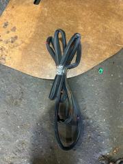 Уплотнительная резинка дверей задняя левая SUZUKI ESCUDO 2009 контрактная Уплотнительная резинка дверей задняя левая SUZUKI ESCUDO 2009