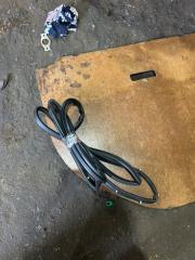 Уплотнительная резинка дверей передняя левая SUZUKI ESCUDO 2009 контрактная Уплотнительная резинка дверей передняя левая SUZUKI ESCUDO 2009