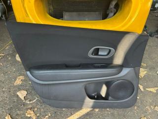 Обшивка двери передняя левая HONDA VEZEL 2014