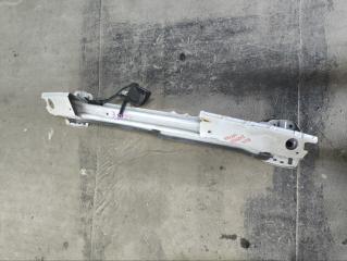 Жесткость бампера передний HONDA VEZEL 2014