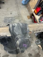 Подкрылок передний правый HONDA VEZEL 2014