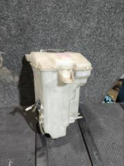 Фото запчасти бачок омывателя Toyota Gaia 1998 контрактная запчасть Запчасть бачок омывателя Toyota Gaia 1998