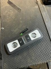 Фото запчасти плафон HONDA VEZEL 2014 контрактная запчасть Запчасть плафон HONDA VEZEL 2014