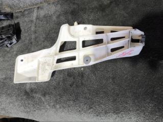 Крепление бампера заднее правое Lexus RX450H 2010