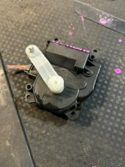 Сервопривод заслонки печки Toyota HARRIER 2006