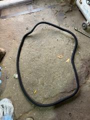 Уплотнительная резинка дверей передняя левая Mercedes-Benz C-Class 2012 контрактная Уплотнительная резинка дверей передняя левая Mercedes-Benz C-Class 2012