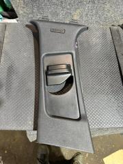 Накладка на стойку кузова левая Mercedes-Benz C-Class 2012