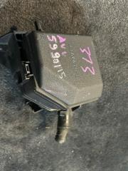 Блок предохранителей под капот Toyota Camry 2012