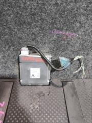 Камера переднего вида Toyota Prius 2016