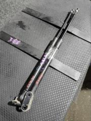 Запчасть амортизатор двери багажника Toyota Prius 2016