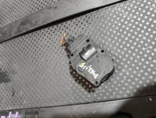 Сервопривод заслонок печки Mercedes-Benz C-Class 2012 контрактная Сервопривод заслонок печки Mercedes-Benz C-Class 2012