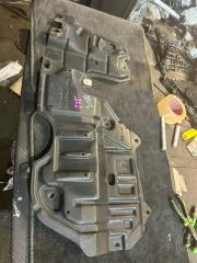 Запчасть защита двс правая Toyota Camry 2012