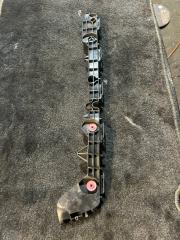 Крепление бампера заднее левое Toyota Prius 2016