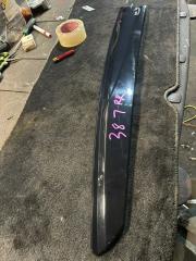 Ветровик задний правый HONDA VEZEL 2014