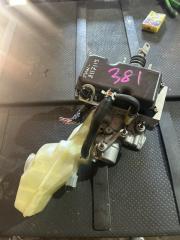 Главный тормозной цилиндр Toyota Prius 2016