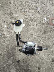 Фото запчасти главный тормозной цилиндр HONDA VEZEL 2014 контрактная запчасть Запчасть главный тормозной цилиндр HONDA VEZEL 2014