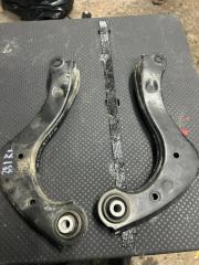 Запчасть рычаг задний Toyota Prius 2016