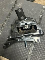 Запчасть подушка двс левая Toyota Prius 2016