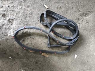 Уплотнительная резинка дверей задняя левая SUZUKI ESCUDO 2006 контрактная Уплотнительная резинка дверей задняя левая SUZUKI ESCUDO 2006