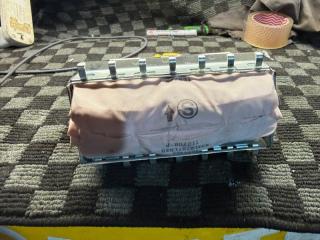 Airbag коленный MITSUBISHI PAJERO 2008