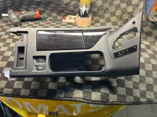 Консоль КПП Lexus RX270 2011
