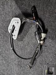 Трос переключения акпп Lexus RX270 2011