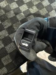 Запчасть кнопка открывания багажника NISSAN Teana 2013