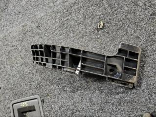 Крепление бампера заднее левое Lexus RX270 2011