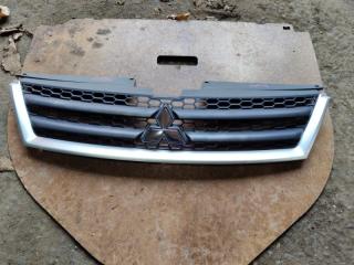 Решетка радиатора MITSUBISHI outlander 2007